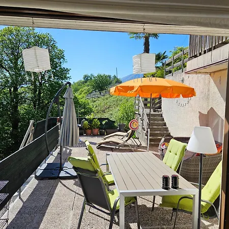 4-zi-wg Casa Sogno - Valle Mit Kamin. Alleinlage Im Rebberg! Agarone